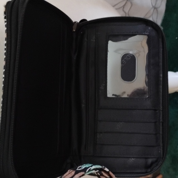 Purse Bundle - Picture 5 of 16